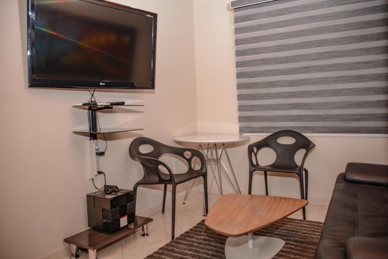 Poblado Brownstone Apartment Меделин Екстериор снимка