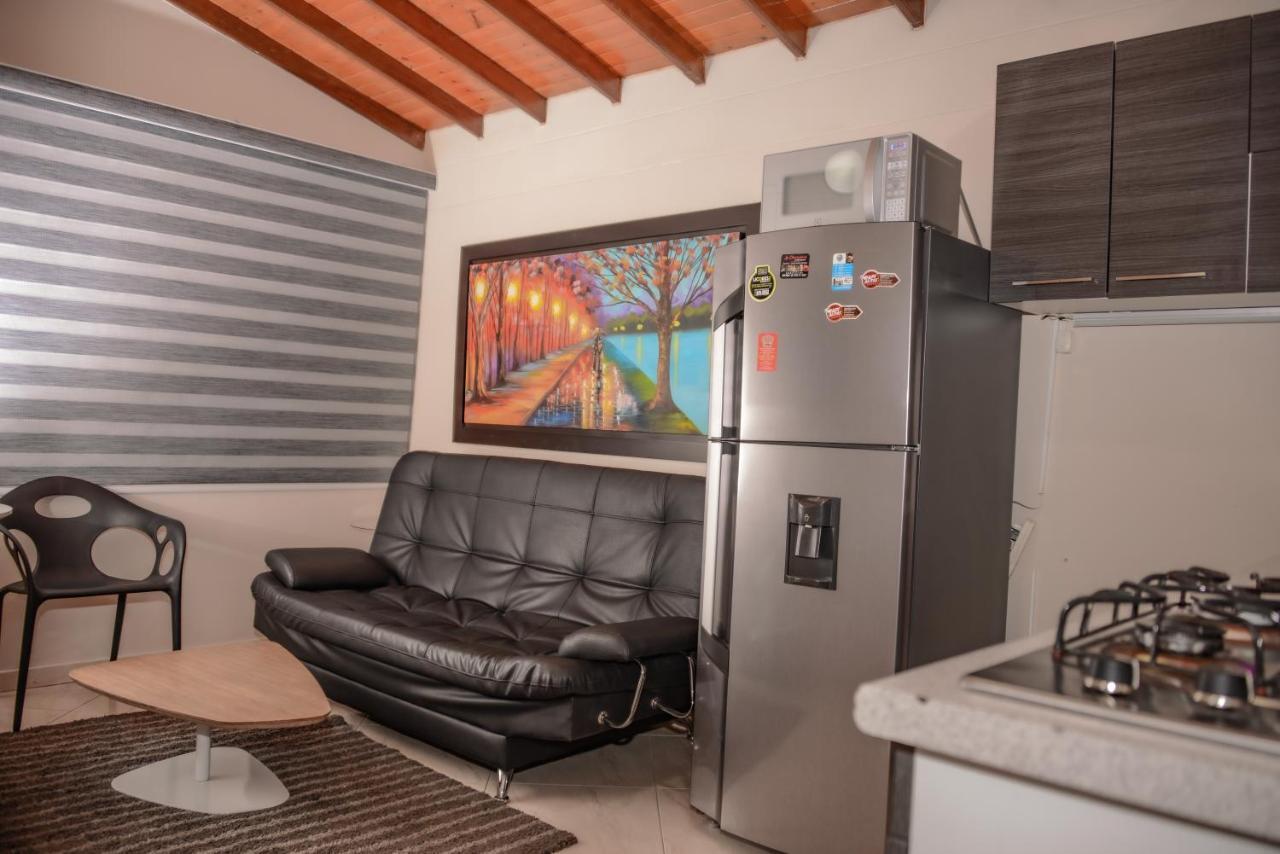 Poblado Brownstone Apartment Меделин Екстериор снимка