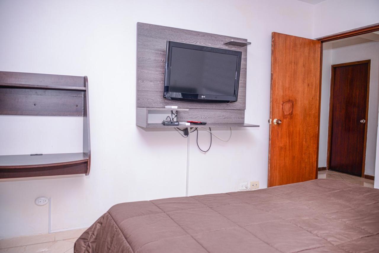 Poblado Brownstone Apartment Меделин Екстериор снимка
